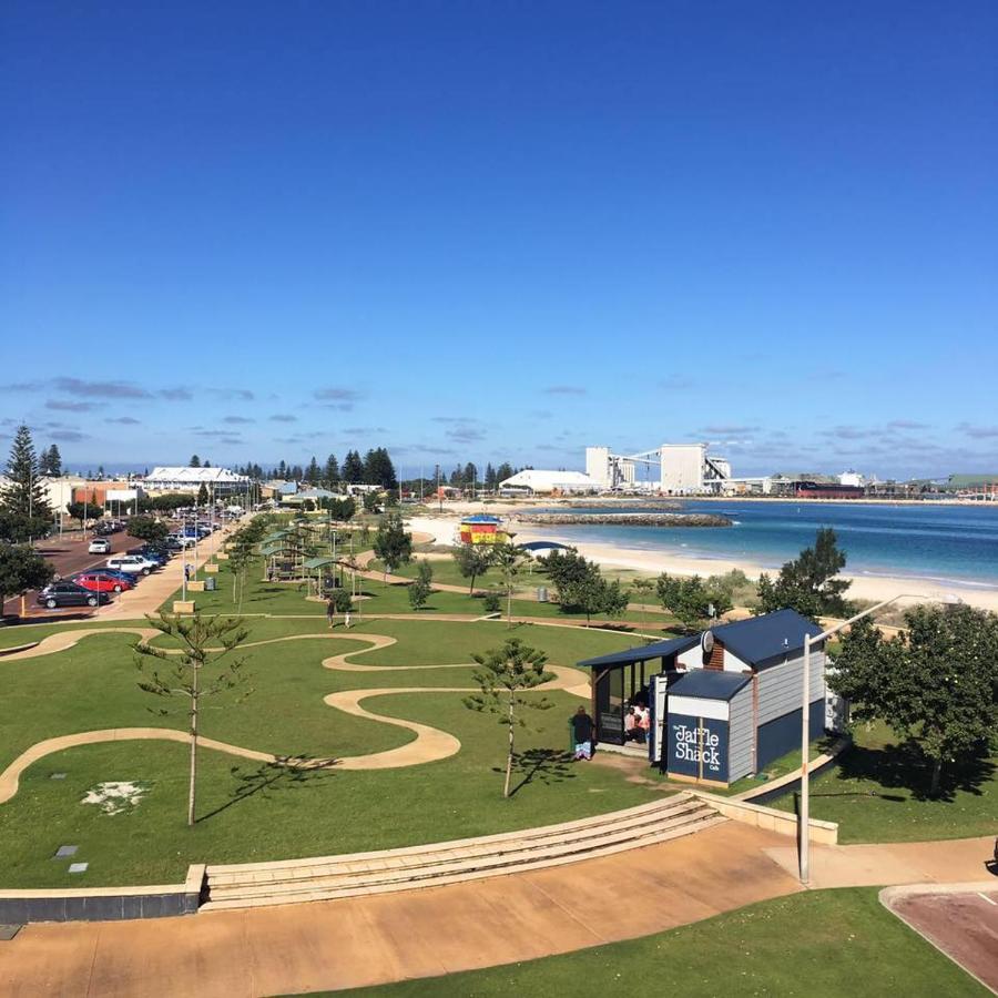 Geraldton'S Ocean West Holiday Units & Short Stay Accommodation Екстериор снимка